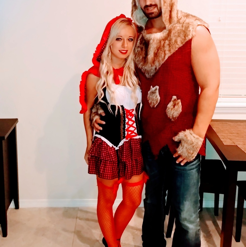 Ravishing red riding hood costume